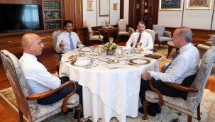 Cem Uzandan şok iddia: O masadaki Katarlı bakan rüşvetten tutuklandı