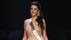 Tara De Vries fena yakalandı! Aynı anda iki sevgiliyi idare etti!