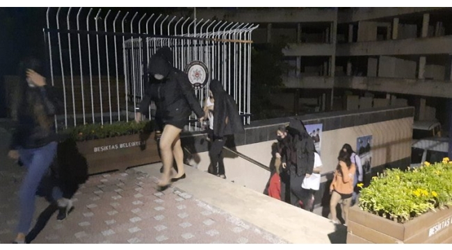 İstanbulda 5 ilçede disko operasyonu 44 kadına gözaltı!