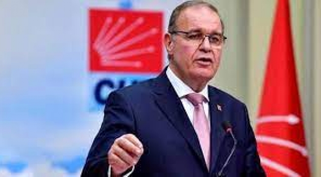 CHP Genel Başkan Yardımcısı ve Parti Sözcüsü Faik Öztrak, CHP MYK toplantısı sonrası açıklama yapıyor. 