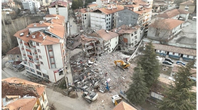 1 Milyarlık Deprem ihalesini AKP'li belediye aldı