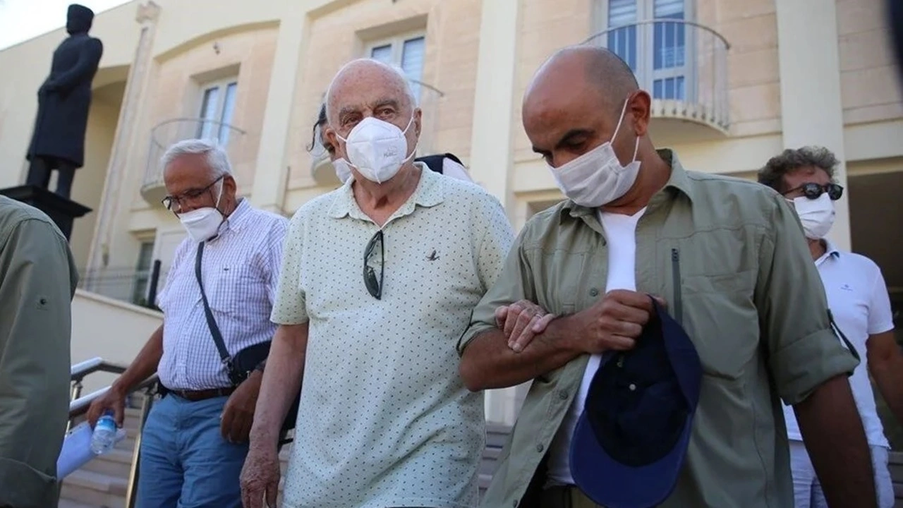 AYM Başkanvekili Gökcan'dan 28 Şubat'ta dikkat çeken karşı oy: Sahte denen CD ile hüküm verildi