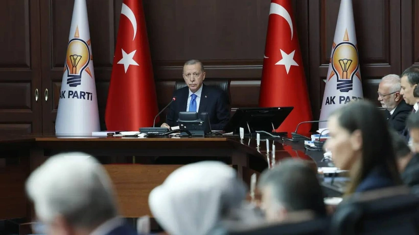AKP'de MYK üyelerinde değişim gündemde: Erdoğan'dan kongreleri başlatma talimatı