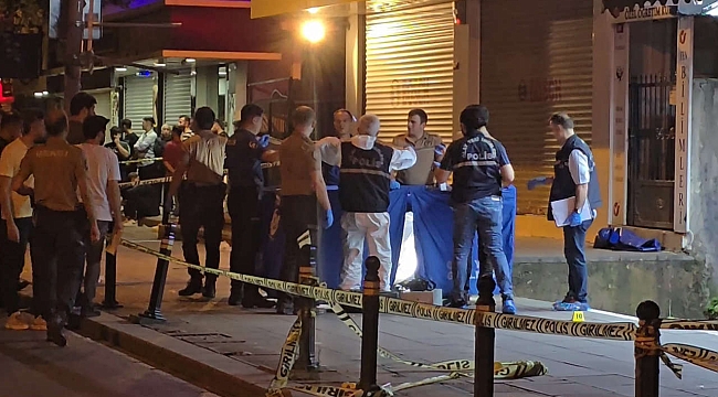 Bahçelievler'de sokakta silahlı saldırı: Bir ölü, bir yaralı