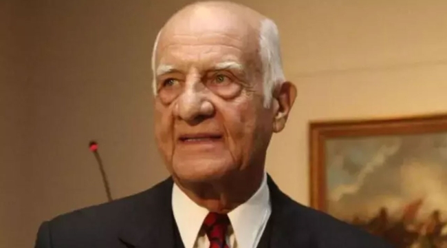 İnan Kıraç Emine Alangoya ile 87 yaşında evlendi