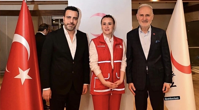 Kızılay'a Katkıları Nedeniyle Arafat Bingöl'e Teşekkür 