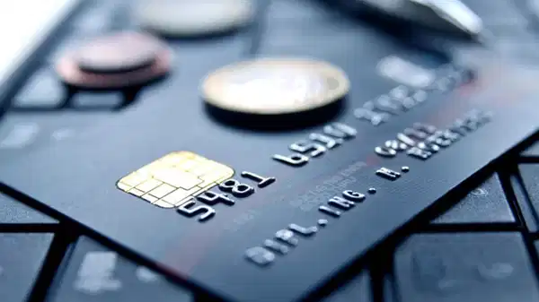 Dolandırıcılık yöntemi pes dedirtti: 'Findeks notu yükseltme' vaadiyle milyonlarca liralık vurgun!