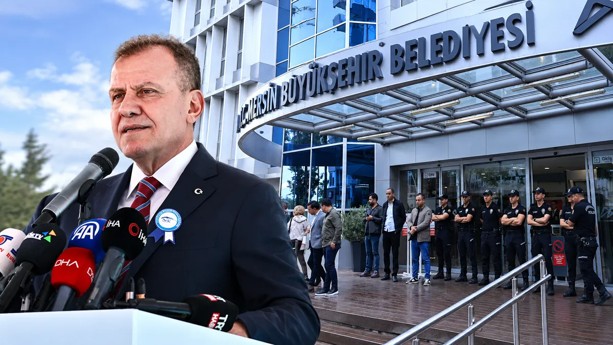 Mersin'de 336 milyon TL'lik ihale yolsuzluğu! Vahap Seçer'in "olur"ları mercek altında